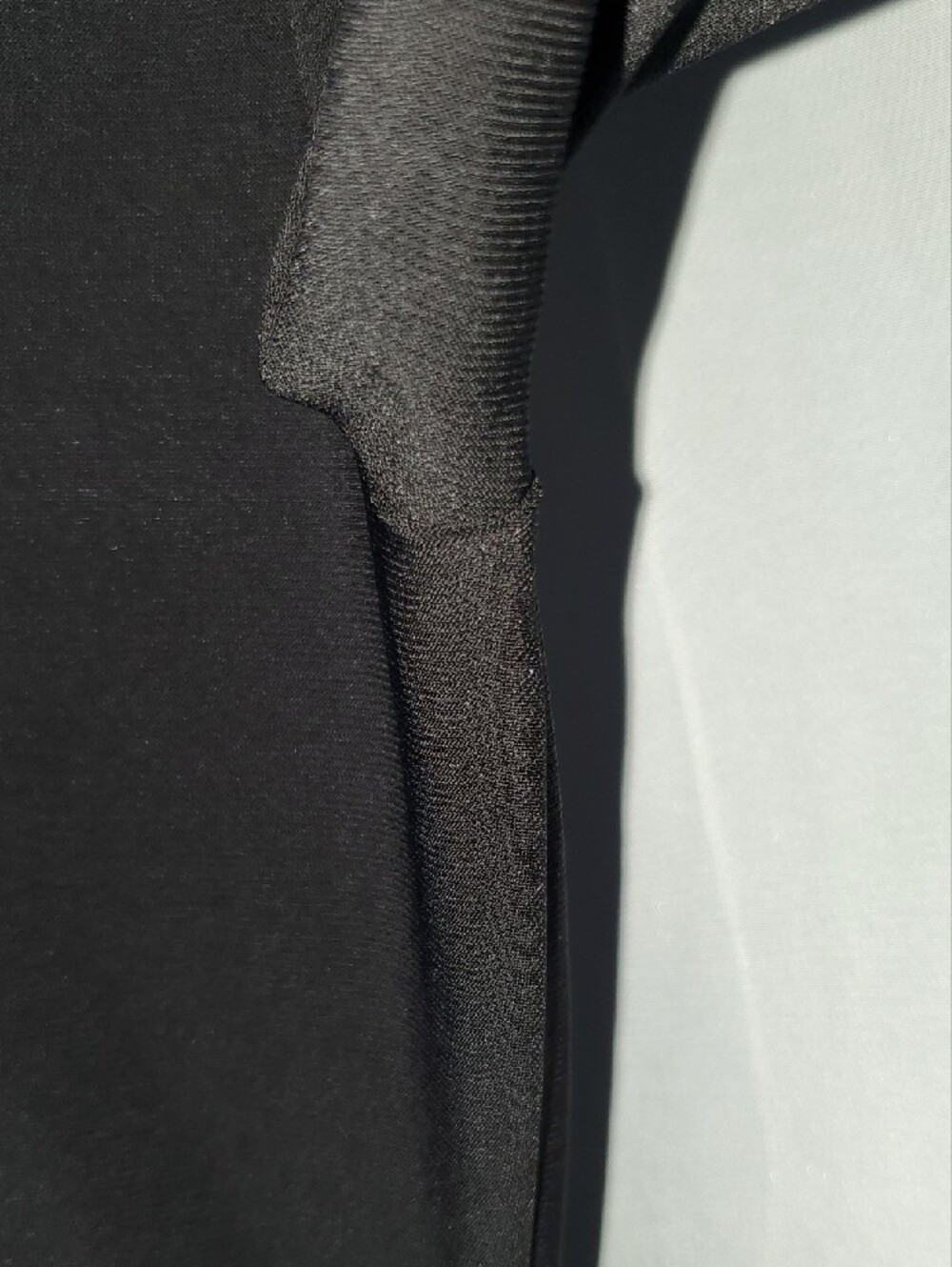 Windsor Black Body-hugging Long-Sleeve Maxi Gown - Picture 9 of 12